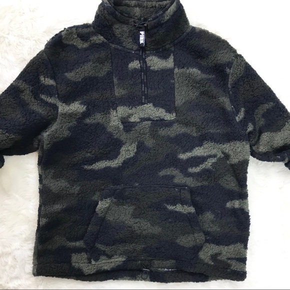 VS PINK Sherpa Camo Pullover Sweatshirt Camouflage - Picture 3 of 6
